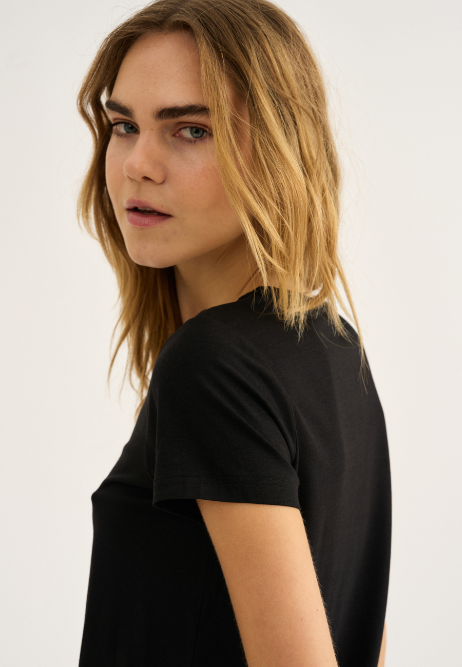 T-shirt |  Bambusviskose | Sort -JBS of Denmark Women